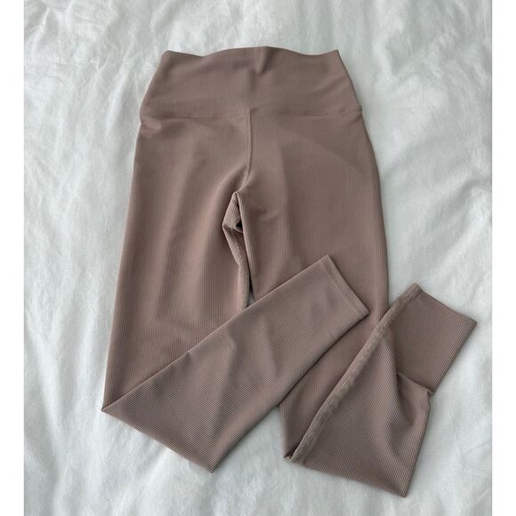 NWOT Beach Riot Ribbed Leggings – Size Medium – Taupe Color - Picture 5 of 13